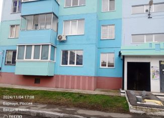 Сдается 2-комнатная квартира, 50 м2, Алтайский край, Лазурная улица, 36