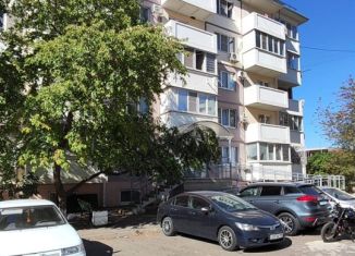 Продаю 2-ком. квартиру, 56 м2, Краснодар, 3-я Целиноградская улица, 4, микрорайон Молодёжный