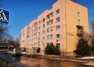 Двухкомнатная квартира в аренду, 48 м2, Серпухов, улица Карла Маркса, 2А