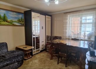 Продается 2-комнатная квартира, 60 м2, Геленджик, микрорайон Северный, 176