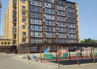 Продам 2-ком. квартиру, 70 м2, Ростовская область, Инструментальная улица, 23-2