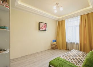 Продажа 4-комнатной квартиры, 75 м2, Новосибирск, метро Площадь Ленина, Фабричная улица, 6