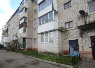 Продается 3-ком. квартира, 63 м2, Смоленская область, улица Наташи Зайцевой, 9