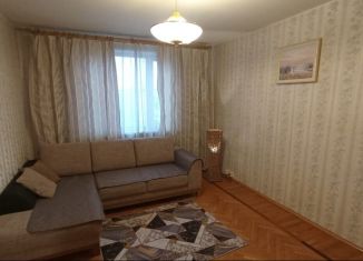 Сдача в аренду 4-ком. квартиры, 98 м2, Москва, улица Раменки, 21, метро Раменки