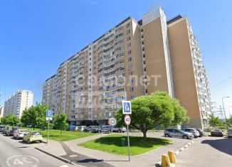 Продаю однокомнатную квартиру, 36.7 м2, Москва, улица Дмитриевского, 11