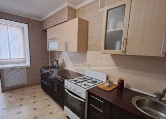 Продам трехкомнатную квартиру, 77.8 м2, Ставропольский край, улица Мира, 14