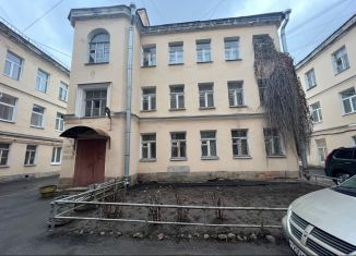 Продажа 4-ком. квартиры, 112 м2, Санкт-Петербург, улица Декабристов, 6, Адмиралтейский район