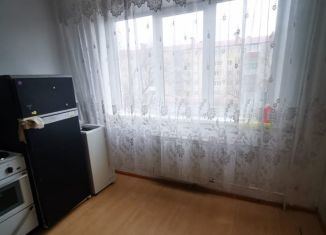 Продается двухкомнатная квартира, 50 м2, Междуреченск, улица Пушкина, 4