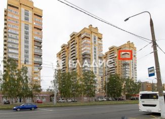 Продаю 2-комнатную квартиру, 71 м2, Владимир, проспект Строителей, ЖК Факел