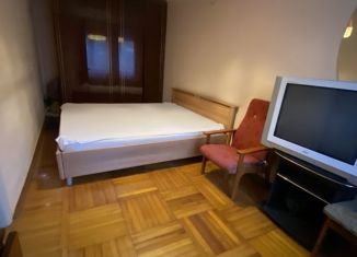 Продается 2-ком. квартира, 45 м2, Краснодар, микрорайон Черемушки, улица Айвазовского, 98