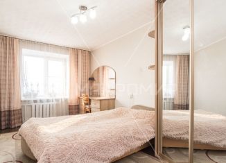 Продам 3-ком. квартиру, 64 м2, Хабаровск, квартал ДОС, 49