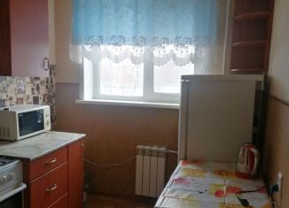 Сдам в аренду 3-комнатную квартиру, 63 м2, Курган, улица Коли Мяготина, жилой район Центральный