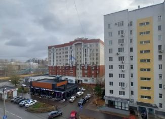 Продам трехкомнатную квартиру, 65.1 м2, Казань, улица Фатыха Амирхана, 21, Ново-Савиновский район