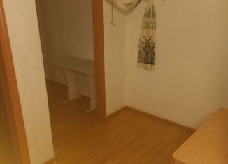 Сдача в аренду 2-ком. квартиры, 76 м2, Тюмень, улица Евгения Богдановича, 11/3