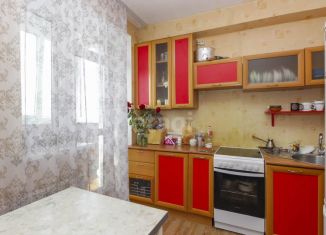 Продам 2-ком. квартиру, 53 м2, Омск, бульвар М.М. Кузьмина, 9