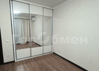 Сдается в аренду 3-комнатная квартира, 70 м2, поселок Битца, Южный бульвар, 5