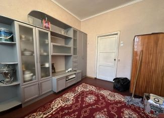 Продам трехкомнатную квартиру, 55 м2, Ростов-на-Дону, Первомайский район, улица Ильича, 38