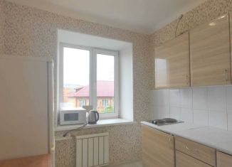 Продается 2-ком. квартира, 41.4 м2, Красноярск, улица Кирова, 37