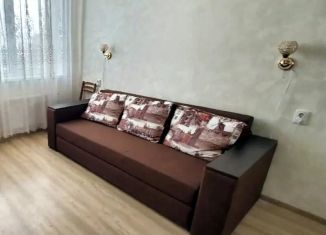 Сдам 1-ком. квартиру, 34 м2, Алтайский край, улица Юрина, 182