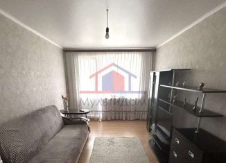 Продаю 2-ком. квартиру, 45 м2, Старый Оскол, микрорайон Жукова, 7