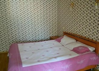 Сдается в аренду 2-ком. квартира, 75 м2, Казань, улица Адоратского, 1