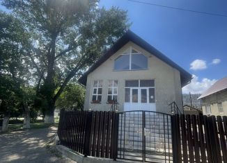 Продам дом, 180 м2, Армавир, улица Чичерина, 2