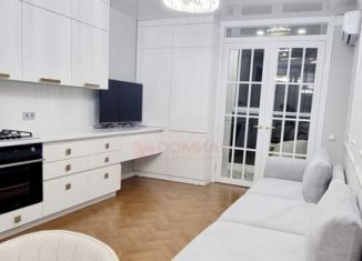 Продам 3-ком. квартиру, 65 м2, Ростов-на-Дону, Пролетарский район, Берберовская улица, 32с2