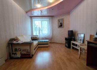 Продажа трехкомнатной квартиры, 77 м2, Энгельс, улица 148-й Черниговской Дивизии, 23