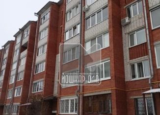 Продается 3-ком. квартира, 89 м2, Йошкар-Ола, улица Васильева, 6Б