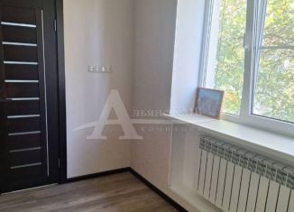 Продам двухкомнатную квартиру, 42 м2, Ставропольский край, улица Строителей, 3