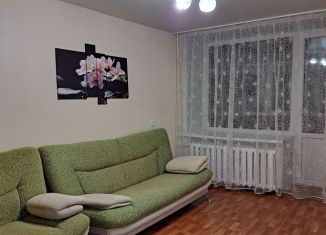 Сдается 1-ком. квартира, 32 м2, Глазов, улица Ленина, 5В