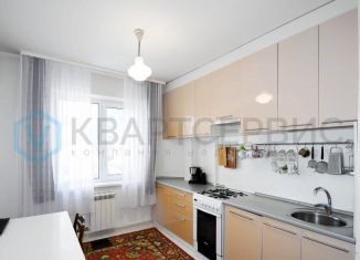 Продам трехкомнатную квартиру, 63 м2, Омск, Омская улица, 162/2, Центральный округ