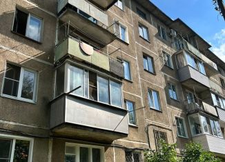 Продам четырехкомнатную квартиру, 65 м2, Кинешма, улица Ивана Седова, 2