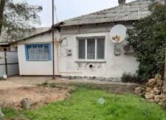 Продается 2-ком. квартира, 51 м2, село Молочное, Дачная улица, 10А