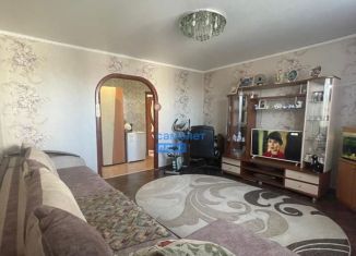 Продам 3-ком. квартиру, 65 м2, Бийск, Стахановская улица