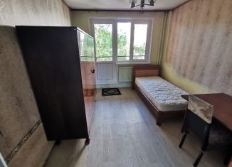 3-комнатная квартира в аренду, 60 м2, Санкт-Петербург, улица Олеко Дундича, 19к1, Фрунзенский район