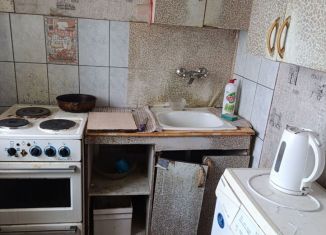 Сдается в аренду 2-комнатная квартира, 40 м2, Красноярский край, Волжская улица, 10