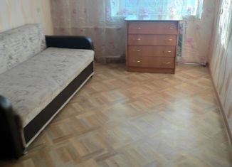 Аренда двухкомнатной квартиры, 56 м2, Белогорск, Красноармейская улица, 23