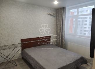 Сдам 1-ком. квартиру, 30 м2, Тюменская область, улица Первооткрывателей, 6