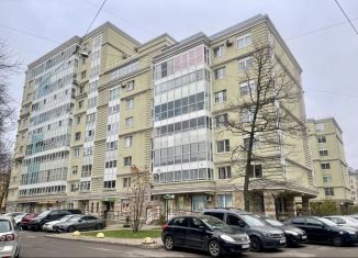 Сдаю в аренду 1-комнатную квартиру, 48.2 м2, Санкт-Петербург, проспект Стачек, 92к3, Кировский район