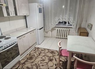 Продажа 2-ком. квартиры, 55 м2, Ставрополь, Промышленный район, улица Ленина, 466/2