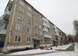 Трехкомнатная квартира на продажу, 58.4 м2, Пермский край, улица Бабичева, 1А