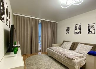 Сдаю 1-ком. квартиру, 40 м2, Курск, проспект Надежды Плевицкой, 11А