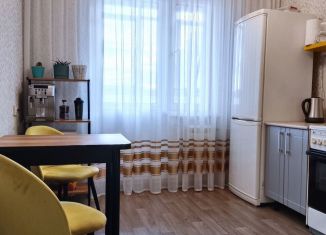 Продам 1-комнатную квартиру, 36 м2, Красноярск, улица Дмитрия Мартынова, 20