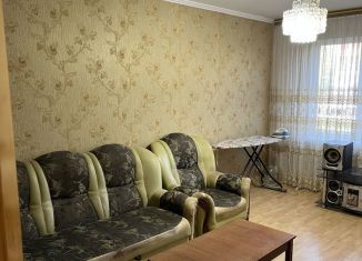 Сдаю в аренду 2-ком. квартиру, 54 м2, Невинномысск, Северная улица, 18