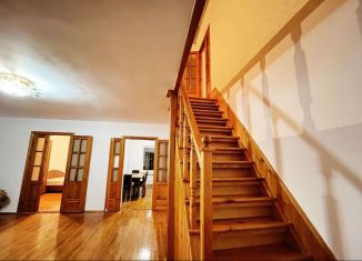 Сдаю дом, 150 м2, посёлок городского типа Ленинкент, улица Шихавова, 51