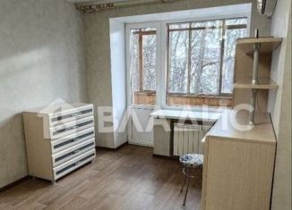 Продам 1-ком. квартиру, 33 м2, Нижний Новгород, Автозаводский район, проспект Ленина, 127