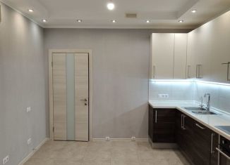 Продажа пятикомнатной квартиры, 130 м2, Москва, Лазурная улица, 14