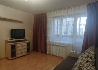 Сдаю 1-ком. квартиру, 33 м2, Ступино, улица Пушкина, 24к2