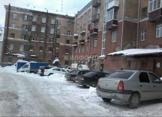 Продаю комнату, 12.1 м2, Новосибирск, проспект Дзержинского, 38